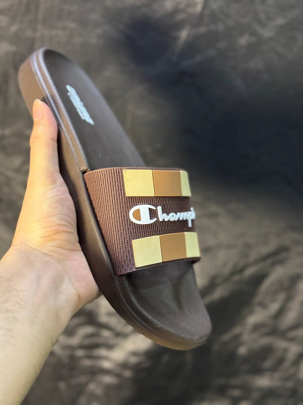 CHAMPION SLIDES | SOFT AND COMFORTABLE SOLE | “LIGHTWEIGHT” - Lavish steps